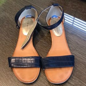 Tommy Hilfiger Navy Sandals 7.5